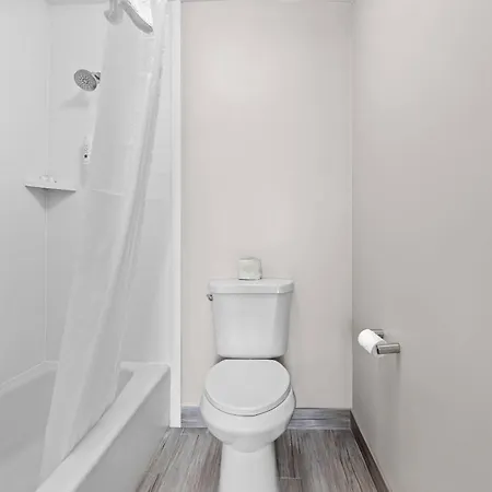 Quality Inn & Suites Ocala I-75-2